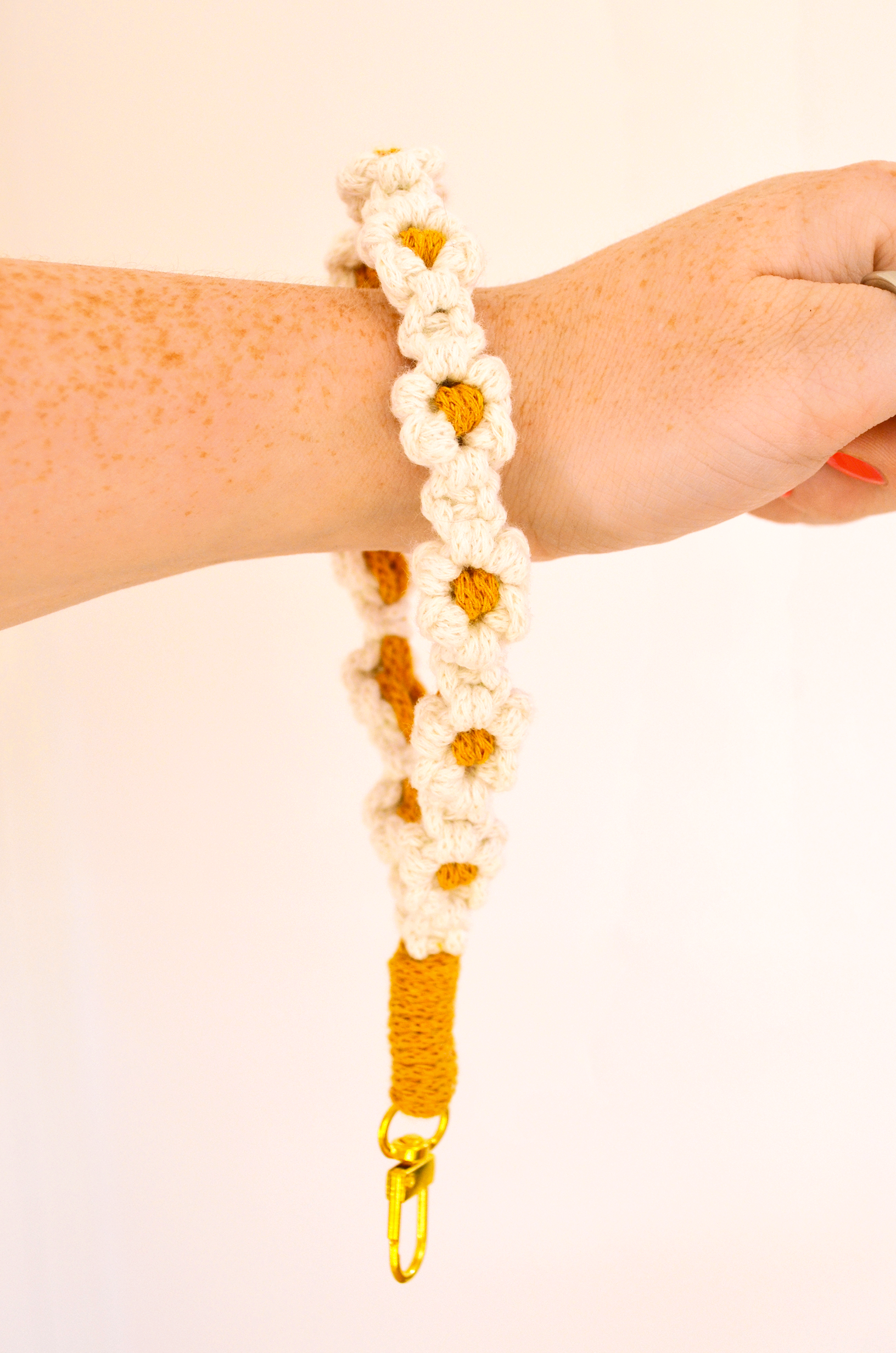 DaisyChain Wristlet
