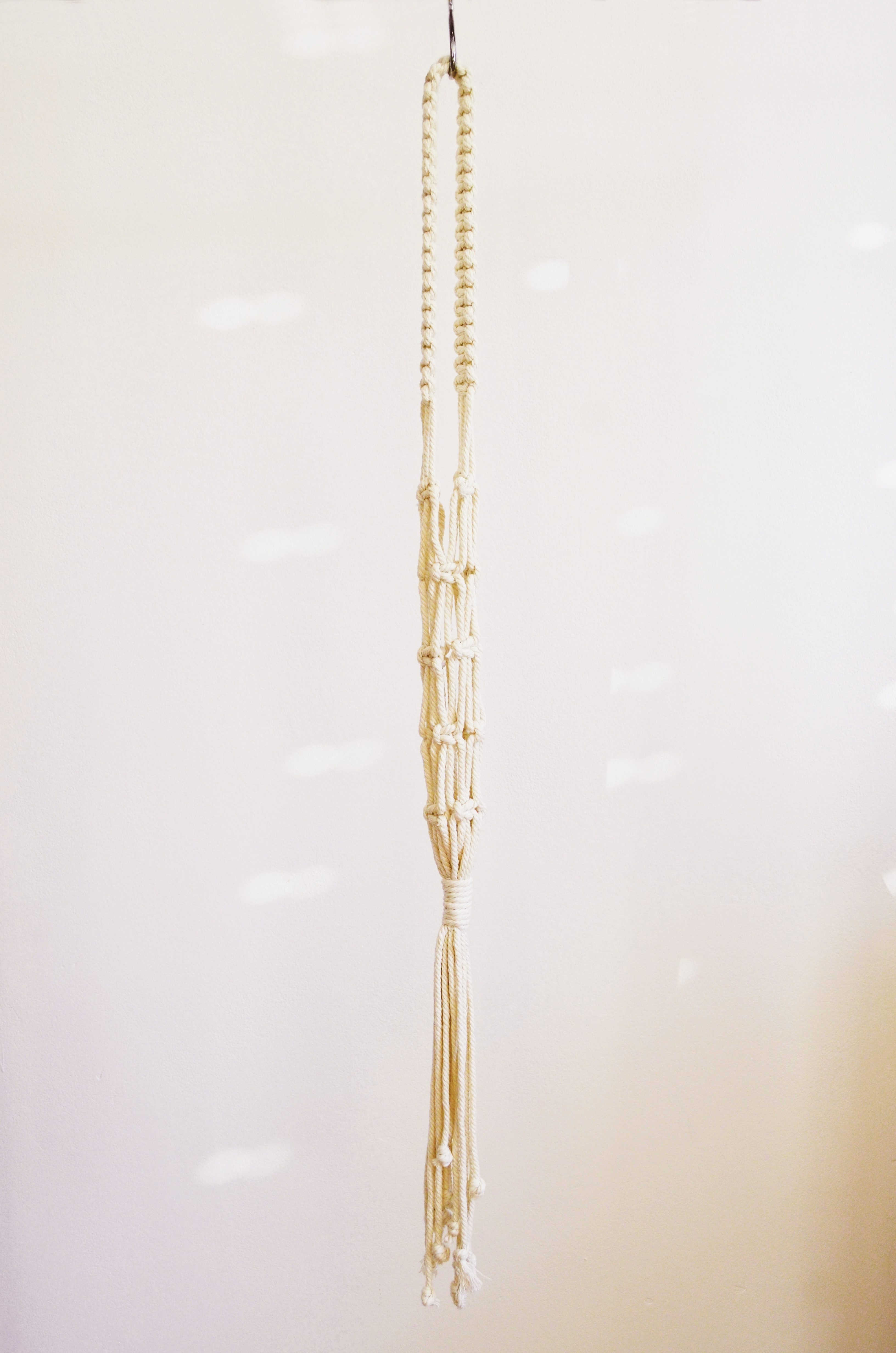 Macramé Bottle Carrier