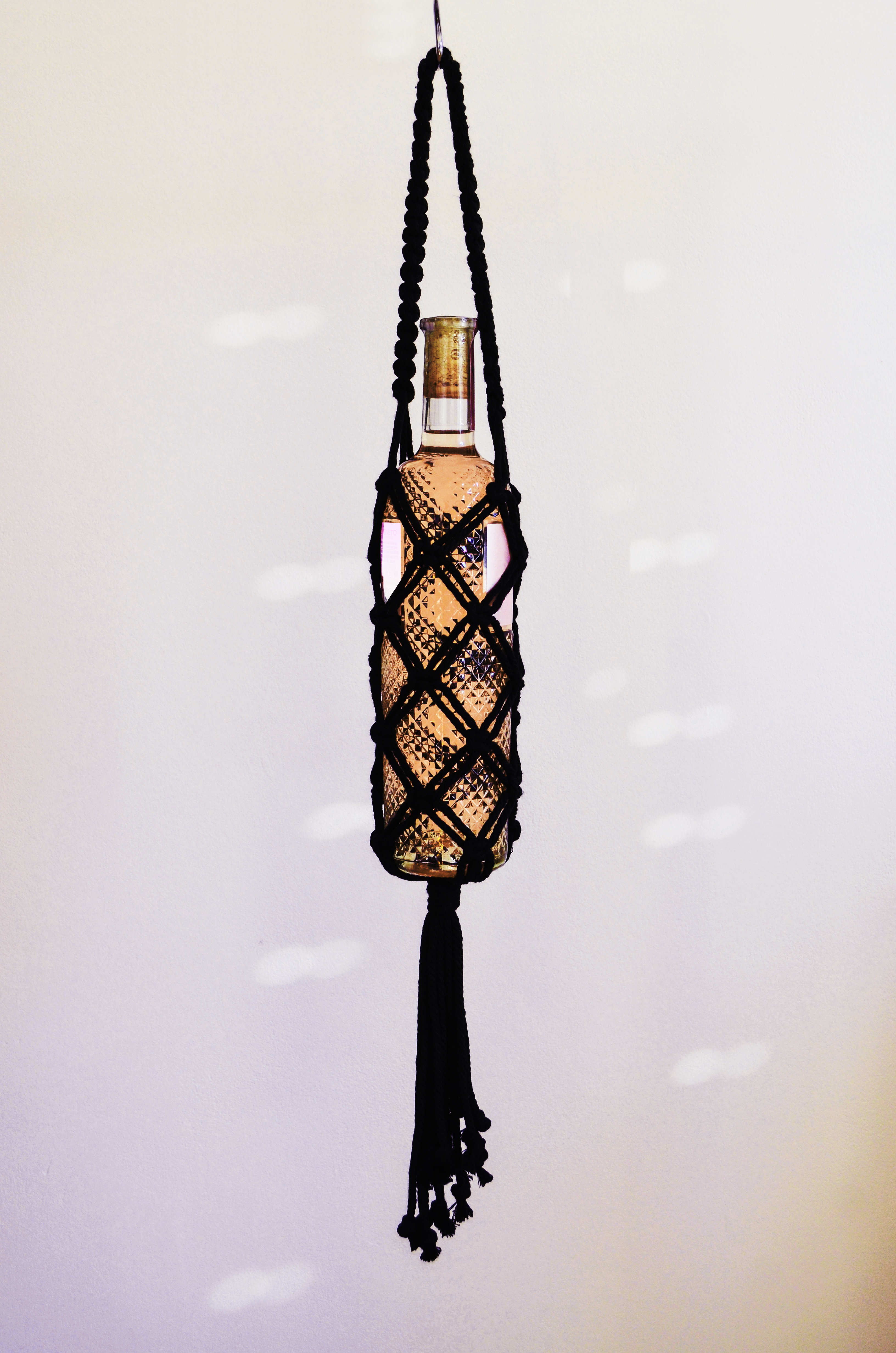 Macramé Bottle Carrier